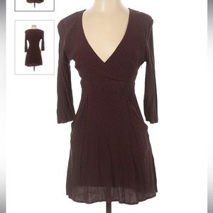 SILENCE + NOISE Burgundy viscose skate mini dress long sleeves pockets size 2